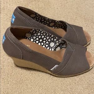 Toms Wedge W6